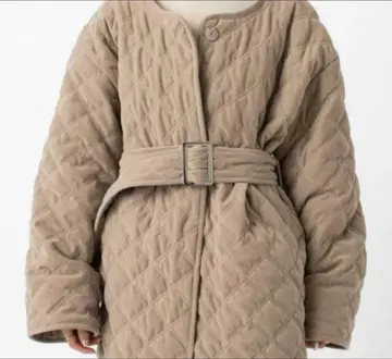 mystic 베이지 퀼팅 자켓 허리 벨트 포함
