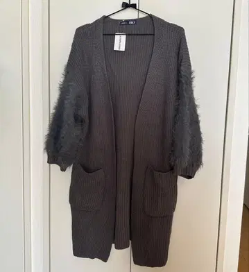 [ 택 포함 새상품 ] AS KNOW AS PINKY 다크 그레이 가디건