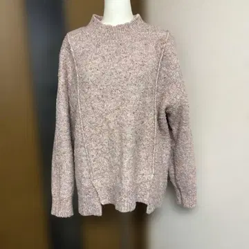 호코모모라 핑크 계열 하이넥 니트 스웨터 긴팔