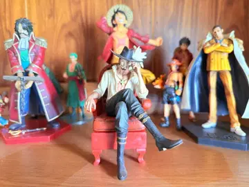 원피스 피규어 쥬라큘 미호크