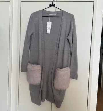 [ 택 포함 새상품 ] 그레이 니트 가디건 퍼 포켓 포함