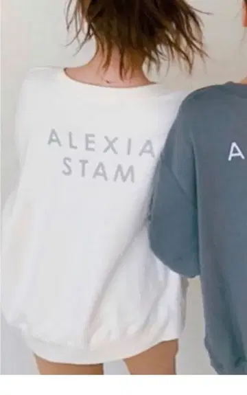 ALEXIA STAM 로고 맨투맨 화이트