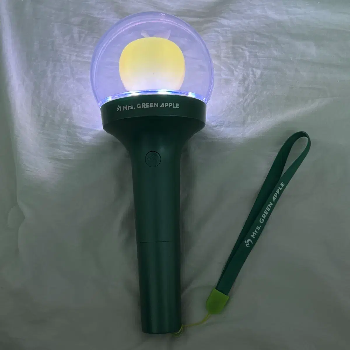 Mrs. GREEN APPLE (MGA) Official Lightstick #응원봉 on Bunjang