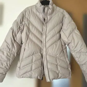 파타고니아 여성용 베이지 다운 자켓