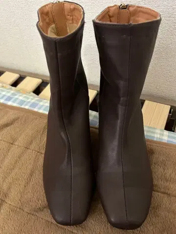 리버티돌 숏부츠 브라운