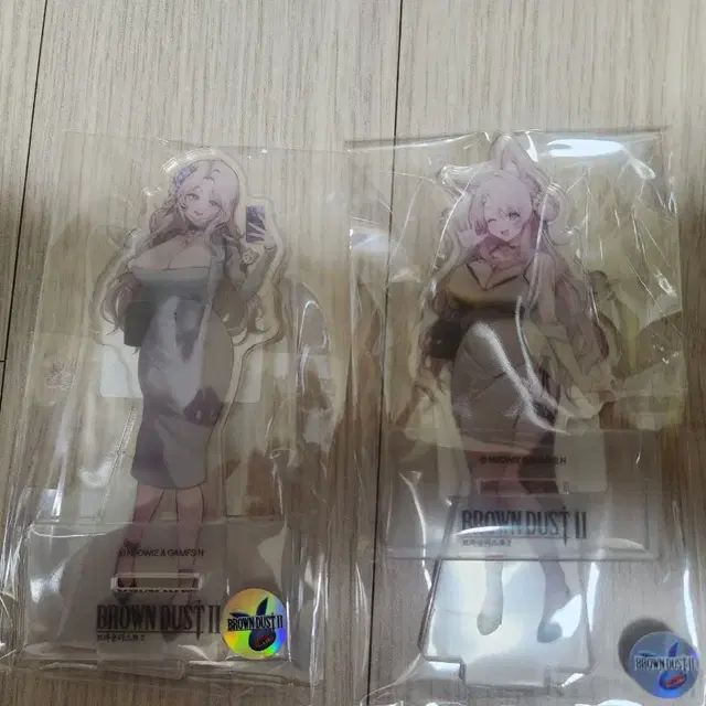 브라운더스트2 로콜라보 티르,다리안 아크릴스탠드 미개봉