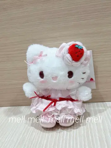 산리오 딸기 휘핑 케이크 백참