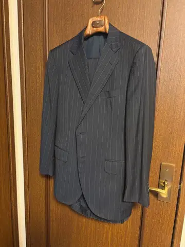 새상품급 프랑코 프린츠 발리 네이비 스트라이프 수트