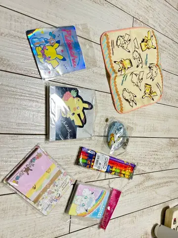 피카츄 문구 세트 새상품