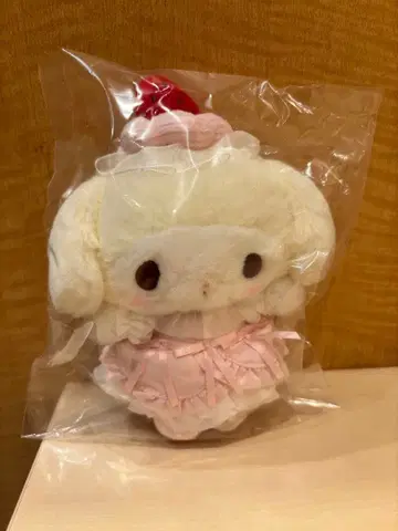 산리오 마이멜로디 딸기 휘핑 케이크 숏 케이크 마스코트 백참