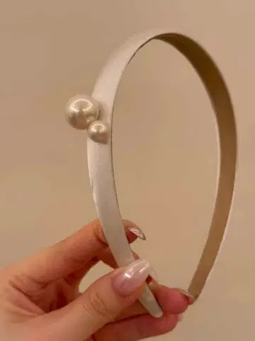 실버 펄 장식 헤어밴드