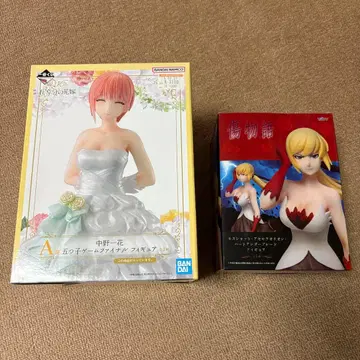 나카노 이치카 피규어 & 상처 이야기 피규어 세트