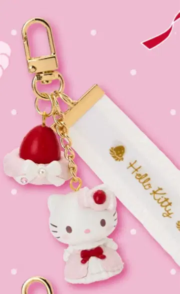 딸기 휘핑 케이크 키티 키링