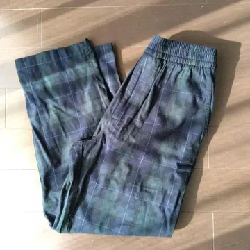 유니클로 플란넬 이지 앵클 팬츠 다크 그린 S