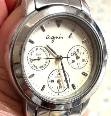 가격 인하 새상품급 작동품 agnes b. 에네스베 트리플 달력