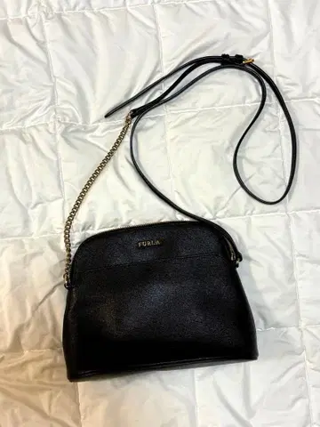 [ 새상품급 ] FURLA 숄더백 블랙 가죽