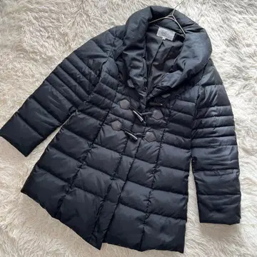 블랙 다운 자켓 퀼팅