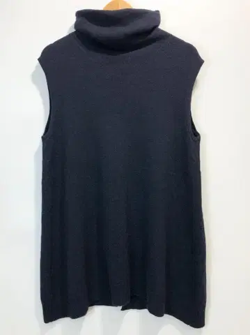 DAMA collection 캐시미어 x 울 슬리브리스 니트