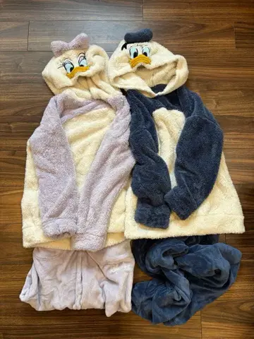 GU 도날드 데이지 룸웨어 M