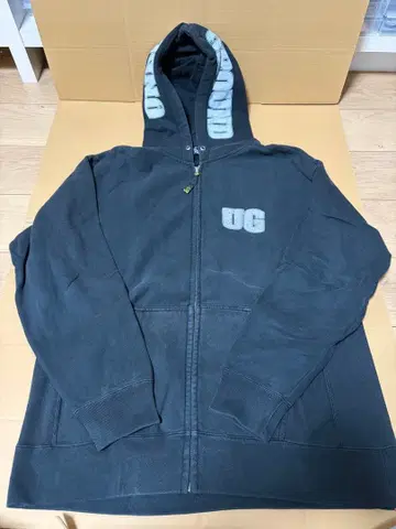 UG 언더그라운드 후드티 MADBUNNY