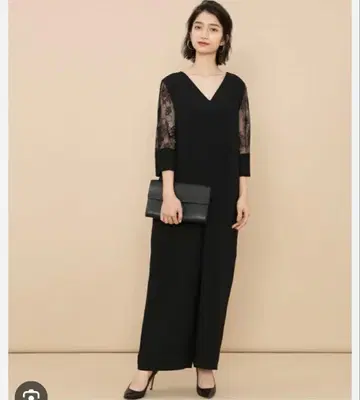 ADAM ET ROPE' 블랙 올인원 레이스 포멀