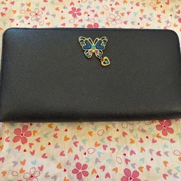 안나수이 장지갑