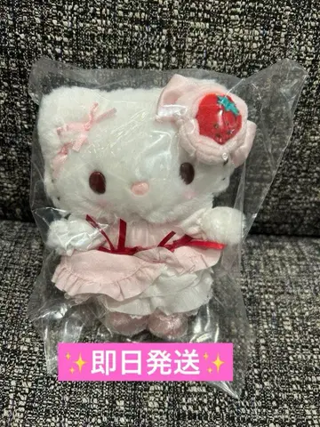 산리오 딸기 휘핑 케이크 마스코트 백참 키티