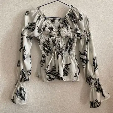 플라워 프린트 셔링 블라우스 S 미사용 새상품