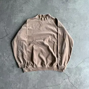 Graphpaper [그라프 페이퍼] 모크넥 맨투맨