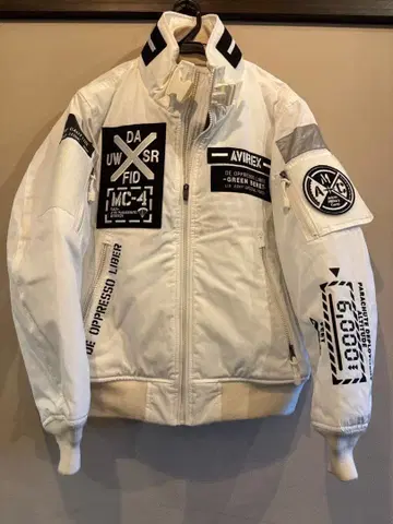 AVIREX MA-1 플라이트 자켓 화이트