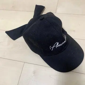 Alexandros logo CAP black