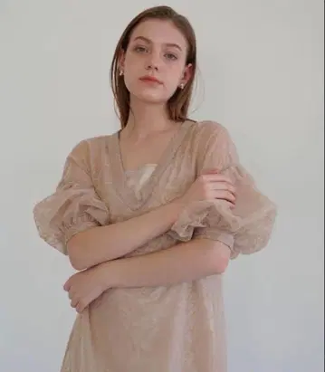 Acka. sheer loose 원피스 (택 포함 새상품)