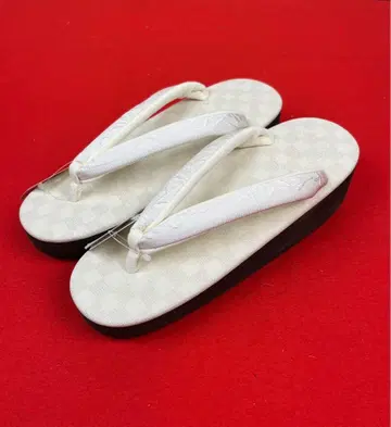 [신상] 새상품 료시야 카렌 로쏘 M 사이즈 조리 카페 조리 1446