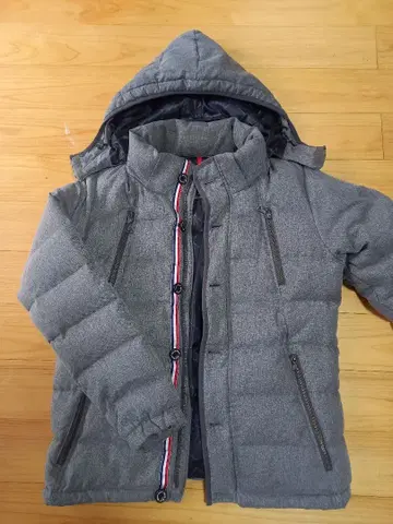 BEAMS HEART 후드 부착 다운 자켓 그레이