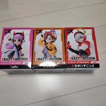 CRAZY RACCOON 피규어 3체 세트
