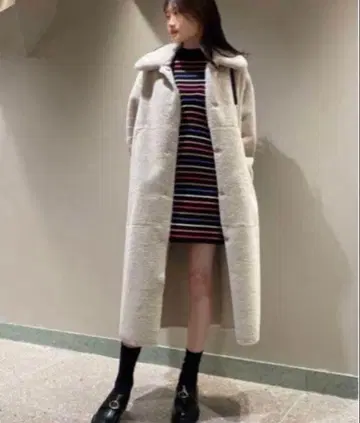 SNIDEL 서스테이너블 퍼 롱 코트