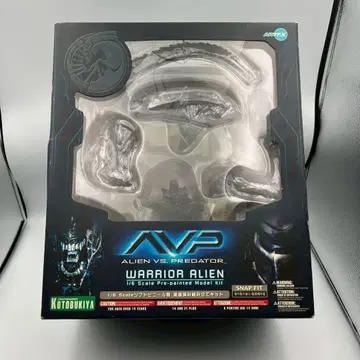 코토부키야 미개봉 에이리언 피규어 프레데터 1/6