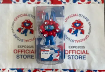 오사카 간사이 박람회 LABUBU 미야쿠미야쿠 콜라보 피규어 정품