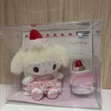 산리오 딸기 휘핑 케이크 봉제 인형 & 액세서리 세트 마이멜로디