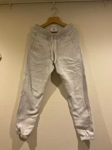 레이닝챔프 그레이 조거 팬츠 맨투맨 REIGNIG CHAMP