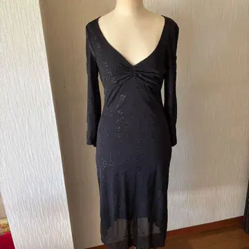 KOOKAI 블랙 꽃무늬 라메 시스루 원피스