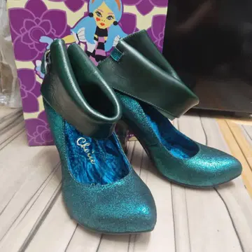 이레귤러 초이스 에메랄드 그린 글리터 하이힐 펌프스