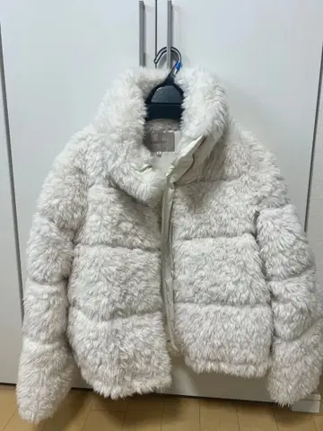 JUSGLITTY 보아 소재 다운 자켓 사이즈 2