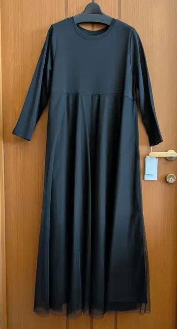 [ 새상품/새상품급 ] 튤 장식 블랙 원피스