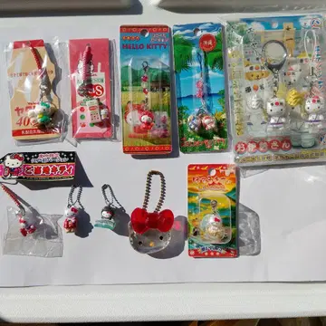 산리오 지역 한정 키티 스트랩 족쇄 키체인
