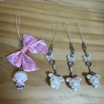 산리오 헬로키티 피아노 시크릿 키링 4개 세트