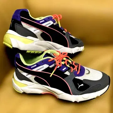 Puma Lodecell 러닝화 그레이/블랙 24.5cm