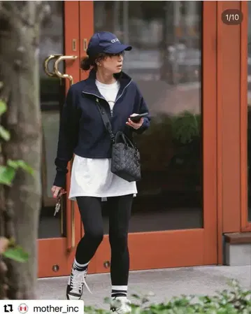 미사용 새상품 FORME 하프 지퍼 맨투맨 네이비