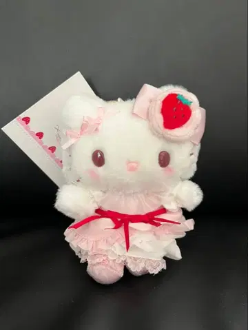 딸기 휘핑 케이크 디자인 시리즈 마스코트 백참 헬로키티