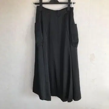 Senso-unico 블랙 플레어 스커트